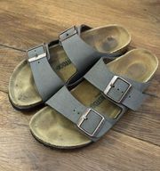 Sandal