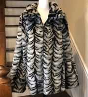 DENNIS BASSO Snow Tiger Faux Fur REVERSES to Black Coat Fur Trim Sz M