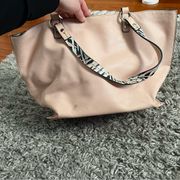 nine west shoulder tote