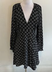 Equipment Silk Alexandria Star Print Black Dress