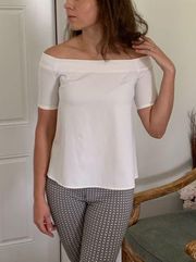 Essue white off the shoulder elegant blouse / Size Small