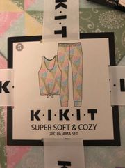 NWT  Super Soft & Cozy 2pc Pajama Set Size Small $50 Multi Bandana Pastel