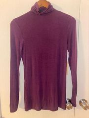 NWT Halogen long sleeve turtleneck - size medium