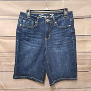 Seven7 Dark Wash Sunset Bermuda Mid-Rise Denim Women's Jean Shorts Size 8