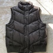 Gap vest