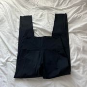 Aerie  Black Leggings With Mesh Panel And Side Pockets