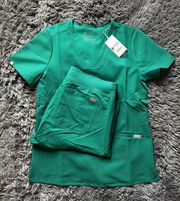 Hunter Green Scrub Set