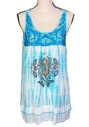 ONE WORLD turquoise and white tank top w/lace & embroidery in size Medium. EUC