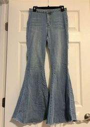 Forever 21 Lightwash Flare/Bell-Bottom Jeans Size 26