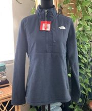 The North Face NWT Women’s Navy Fleece Half Zip Pullover Sweatshirt - Large