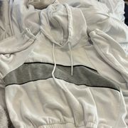 Cropped hoodie