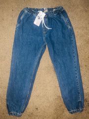 NWT Rock and Soul Size 8 High Waisted Drawstring Denim Ankle Zip Jogger Jeans