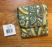 Vera Bradley tiny traveller in lemon parfait