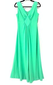 VTG 70s Women's Apx Size Small V-Neck Ruched Bust Maxi Dress Light Green