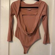 These Three Boutique  Criss Cross cold shoulder bodysuit - color cinnamon, size M