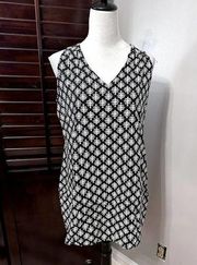 Shift Dress Womens Black White Floral Keyhole Neck Sleeveless Rayon Pullover L