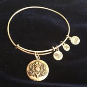 ALEX AND ANI Ladies’  Lotus Peace Petals Charm Bracelet