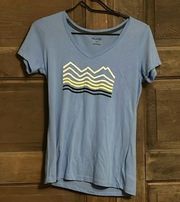 Columbia Women's Cotton V Neck Short Sleeve Blue Active T-Shirt Size Small