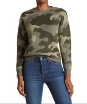 Lucky Brand Camo Crew Neck Pullover Sweater in Green