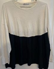 Zara Long Sleeve Color Block Black and white Peplum Oversized Shirt Size Medium