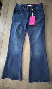 Mide rise bootcut curvy jeans 9/29