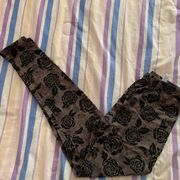 Rose print leggings small