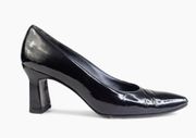 ✦ Black Patent Leather Heels