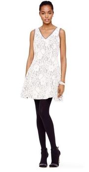 Club Monaco Ashby Lace Overlay Dress Size 8 Wool White Gray Fit and Flare V Neck