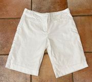 Burberry, Bermuda, walking shorts white size 8