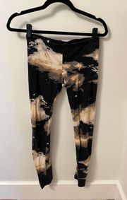 Black Beige White Space Leggings