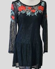 Lulumari lace floral drop waist mini dress size medium