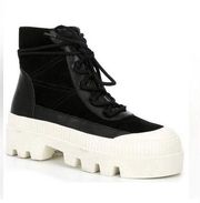Gianni Bini Black Platform Leather Booties(Size 8M)