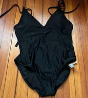 NWT Aerie Black Full Coverage One Piece Swimsuit Sz L