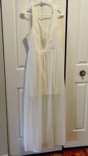 J for Justify 
-White Beach Dress
-Sz. Large