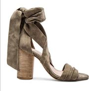 Mia Suede Heel in Olive