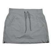 Athletic light gray striped stretchy pant skirt /skort sz small sporty