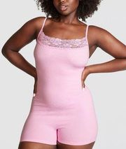 New PINK
WINK SEAMLESS RIB LACE-TRIM ROMPER