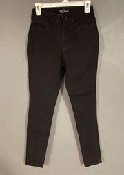 Time And Tru High Rise Skinny Jeans Size 8