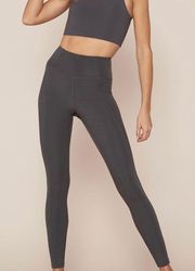 Shadow Compressive High-Rise Legging