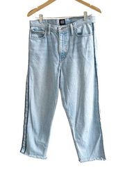 Urban Outfitters BDG Straight Cropped Jeans Side Stitch Light Wash Size 31