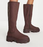 NWOT  DESIGN Carla chunky flat knee boots in chocolate brown