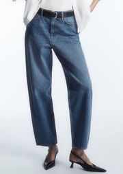 COS Arch Jeans Tapered Leg High Rise Size 32