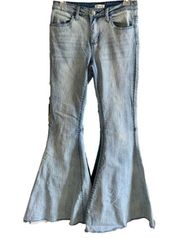 Easel Wide Leg Bell Stonewashed Jeans