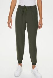 The Group by Babaton Olive Green Electron Jogger Travel Pant Large Casual