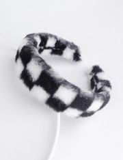 Checkered print fluffy headband