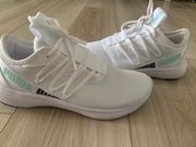 Sneakers White