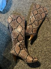 Snake Print Knee Highly Boots