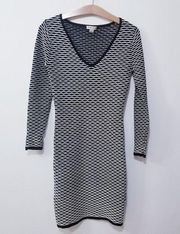Reiss Knitted V-neck Bodycon Mini dress