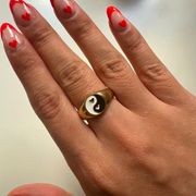 Princess Polly  yin yang ring