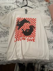 Love On Tour Tee